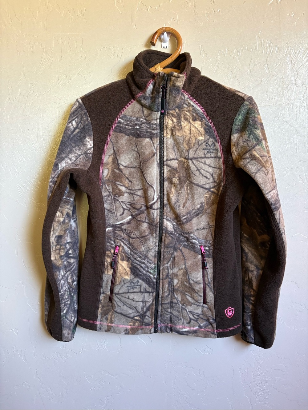 Game Winner Fleece Camouflage Pink Zip Up Jacket Size Small Fuzzy Warm Camo